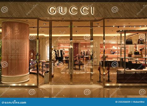 gucci retail academy|Login main title .